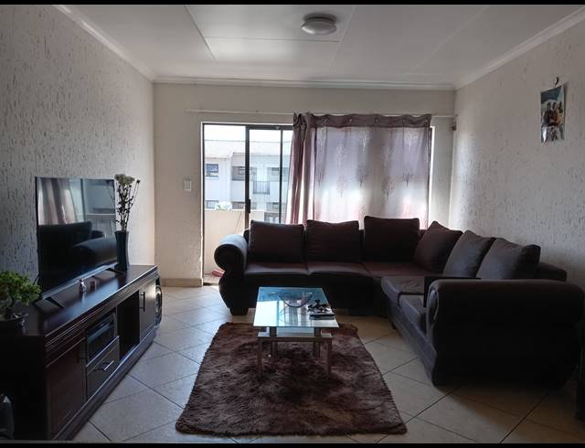 2 BEDROOM SECTIONAL TITLE FOR SALE IN BOKSBURG NORTH